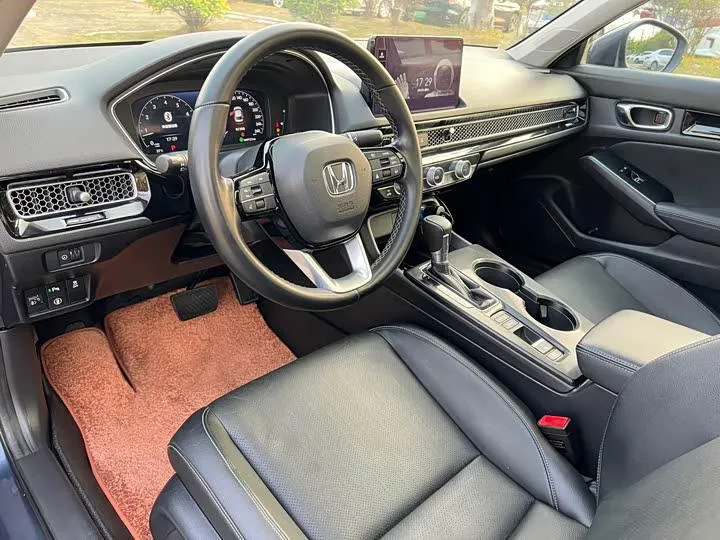 HONDA CIVIC 240TURBO CVT SPORTY 2022