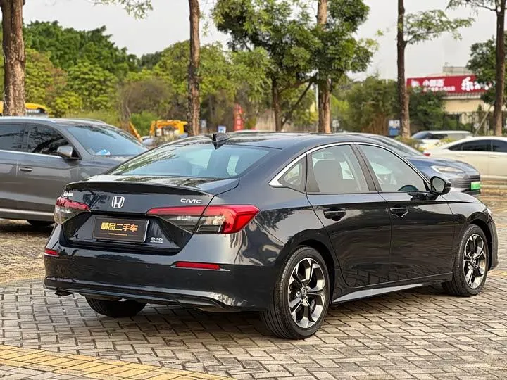 HONDA CIVIC 240TURBO CVT SPORTY 2022