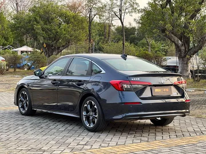 HONDA CIVIC 240TURBO CVT SPORTY 2022