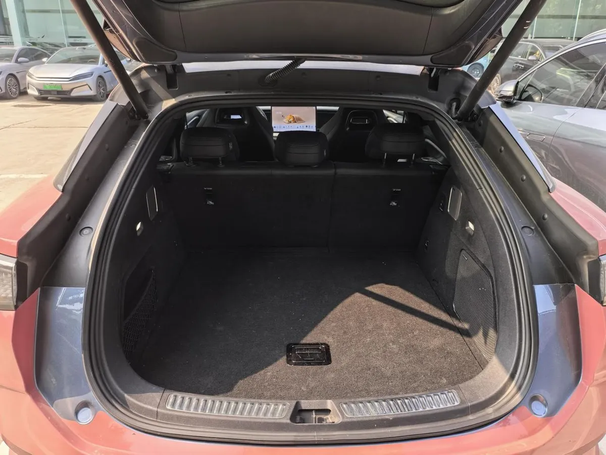 BYD 07EV 2024
