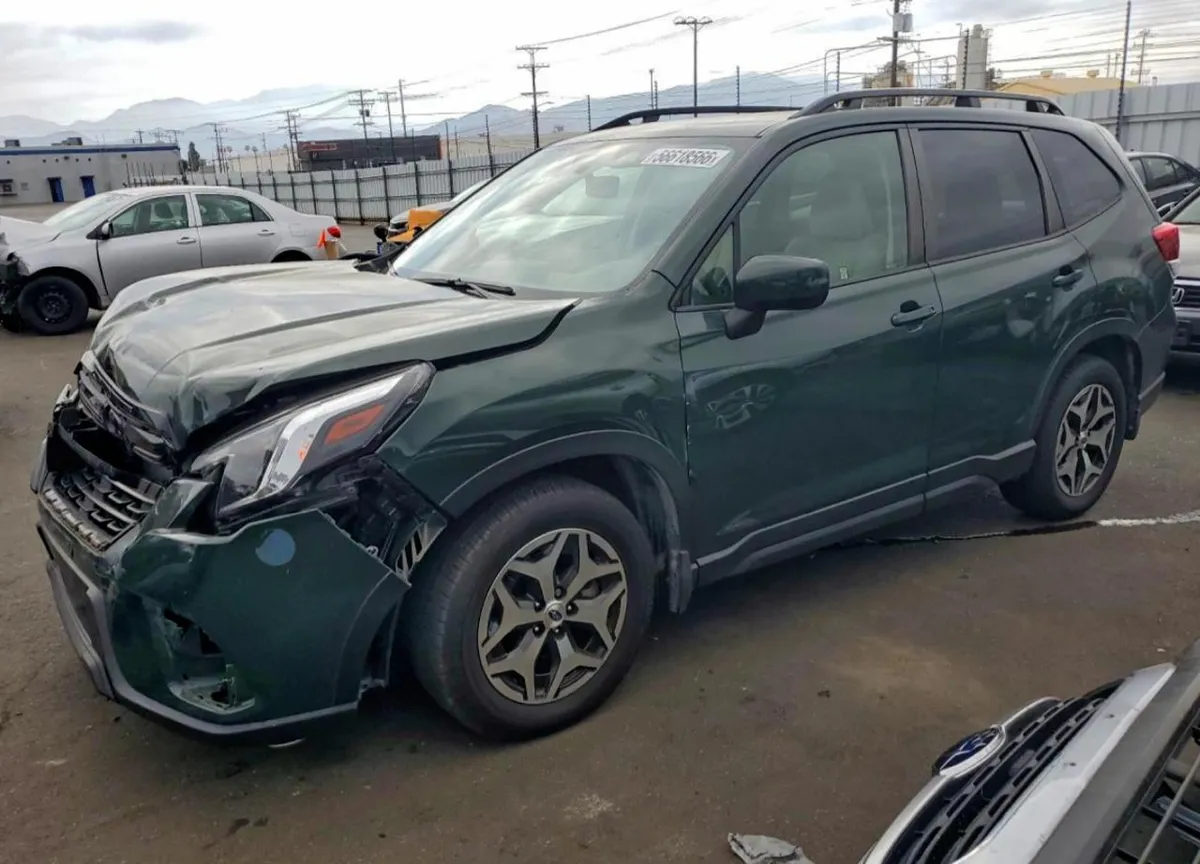 SUBARU FORESTER PREMIUM 2023