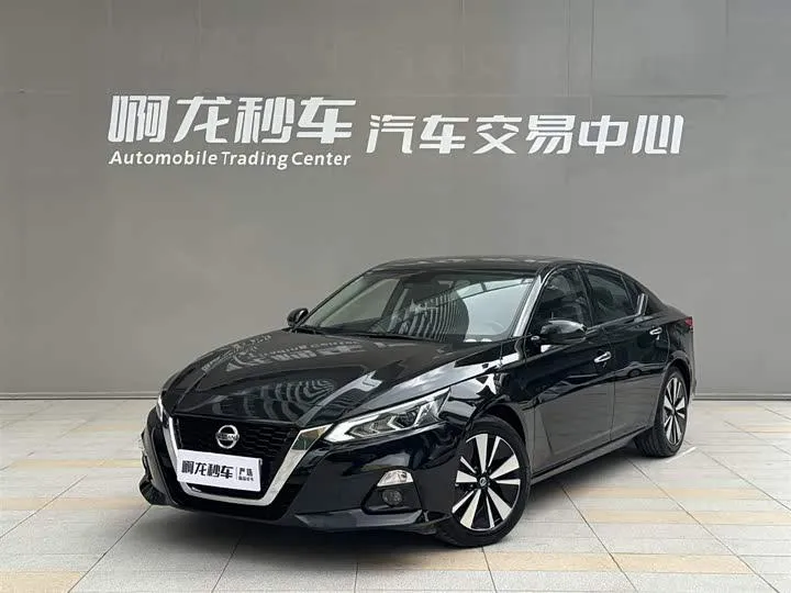 NISSAN TEANA 2021