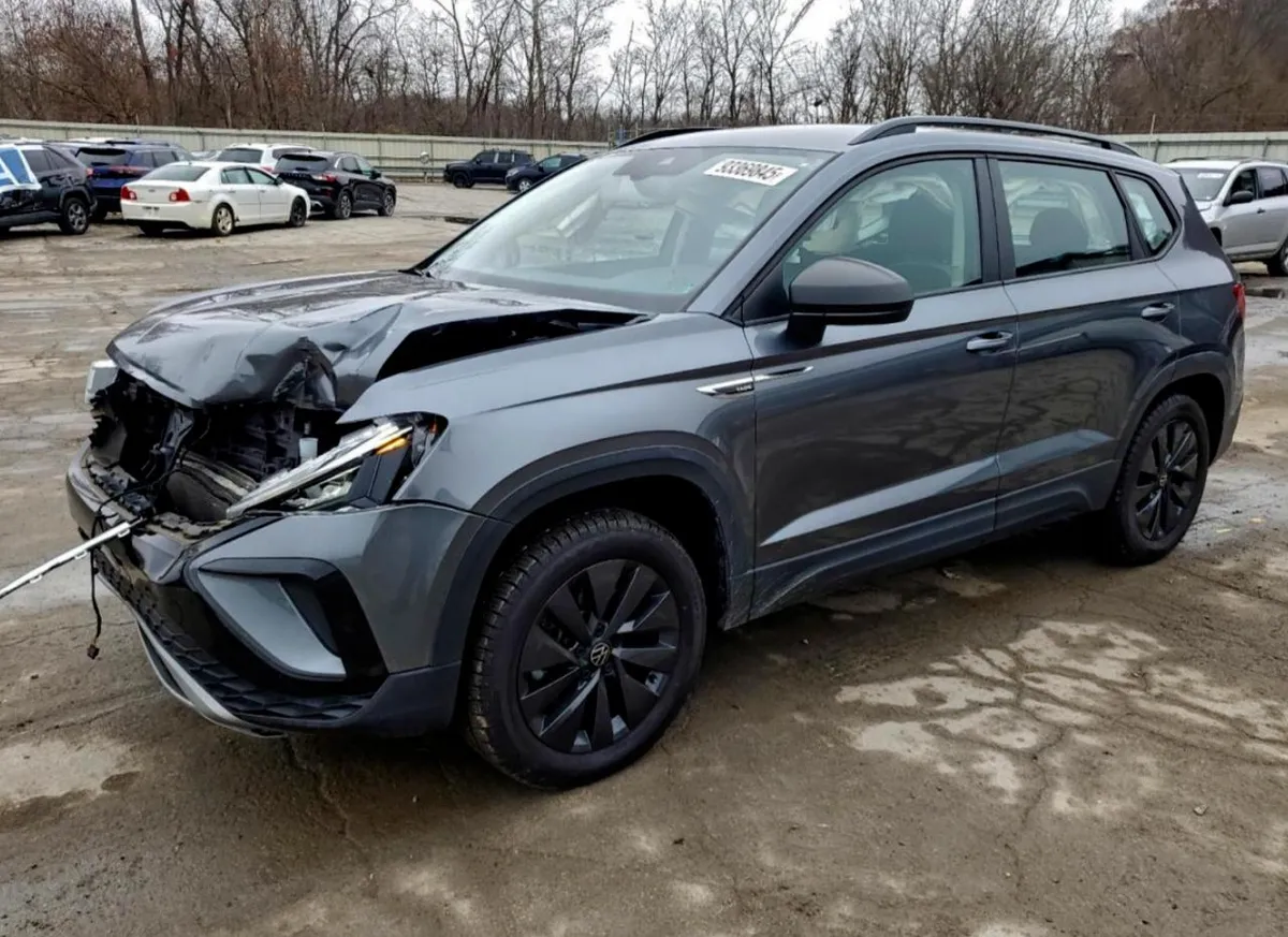VOLKSWAGEN TAOS 2022