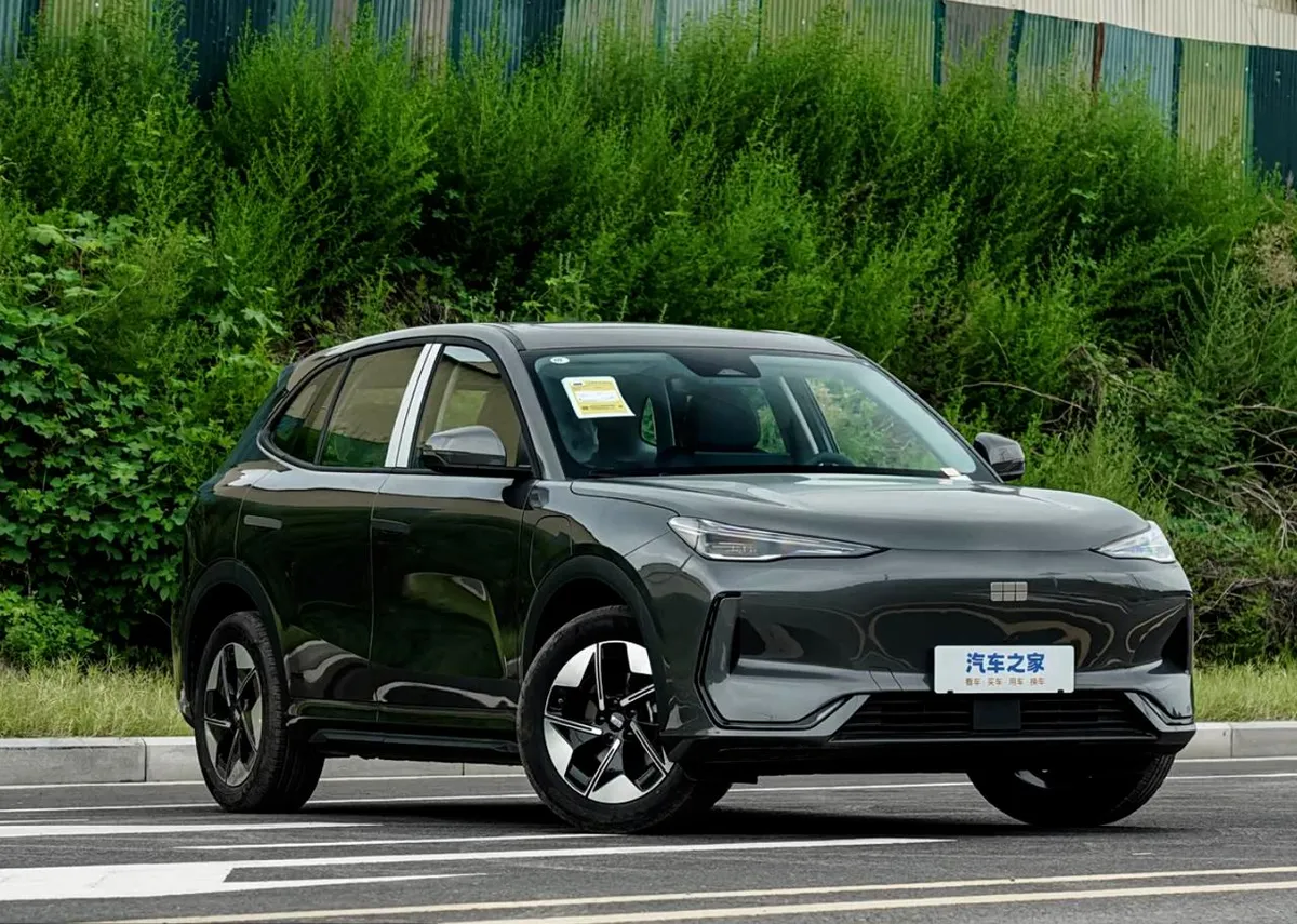 GEELY E5 2026