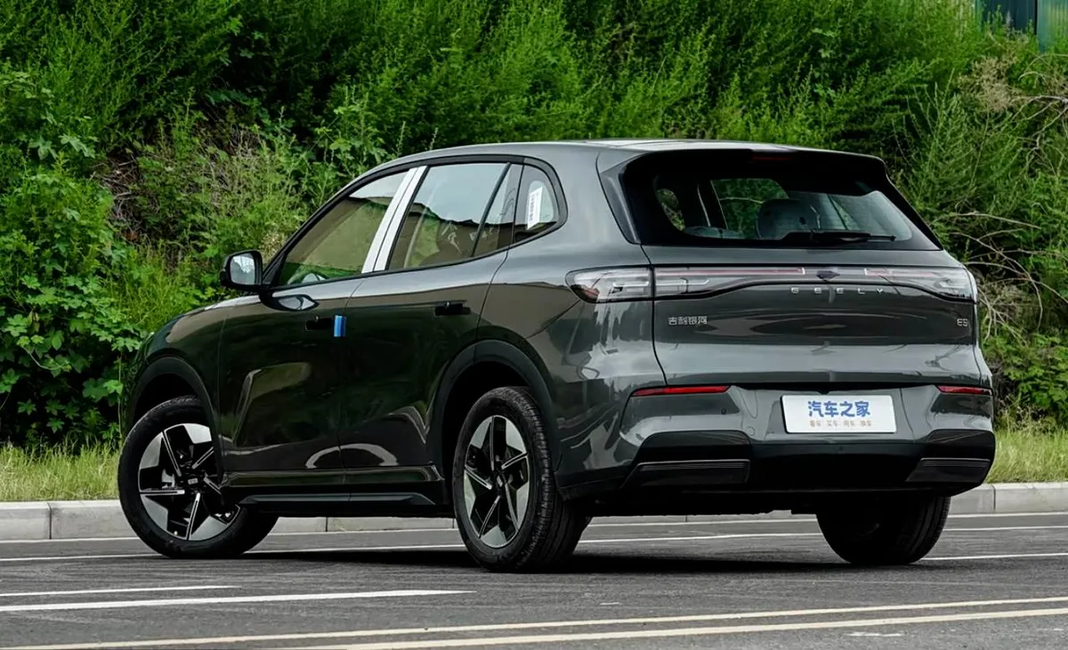 GEELY E5 2026