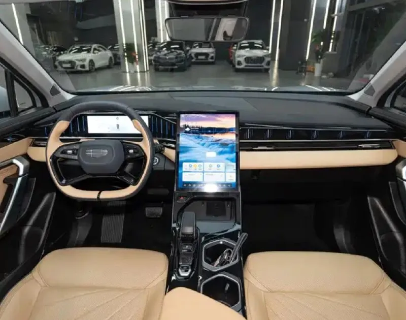 GEELY BOYUE L PREMIUM 2023