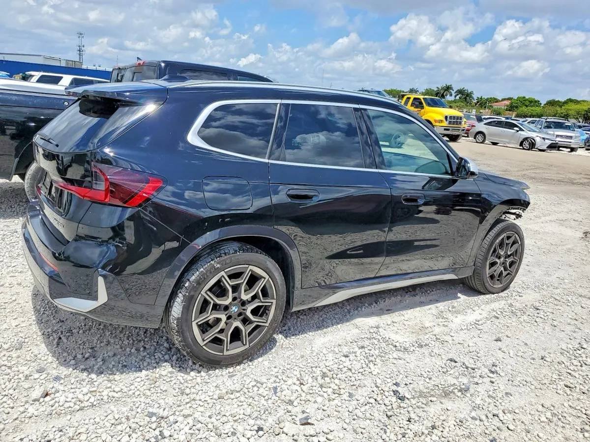 BMW X1 XDRIVE28I 2023