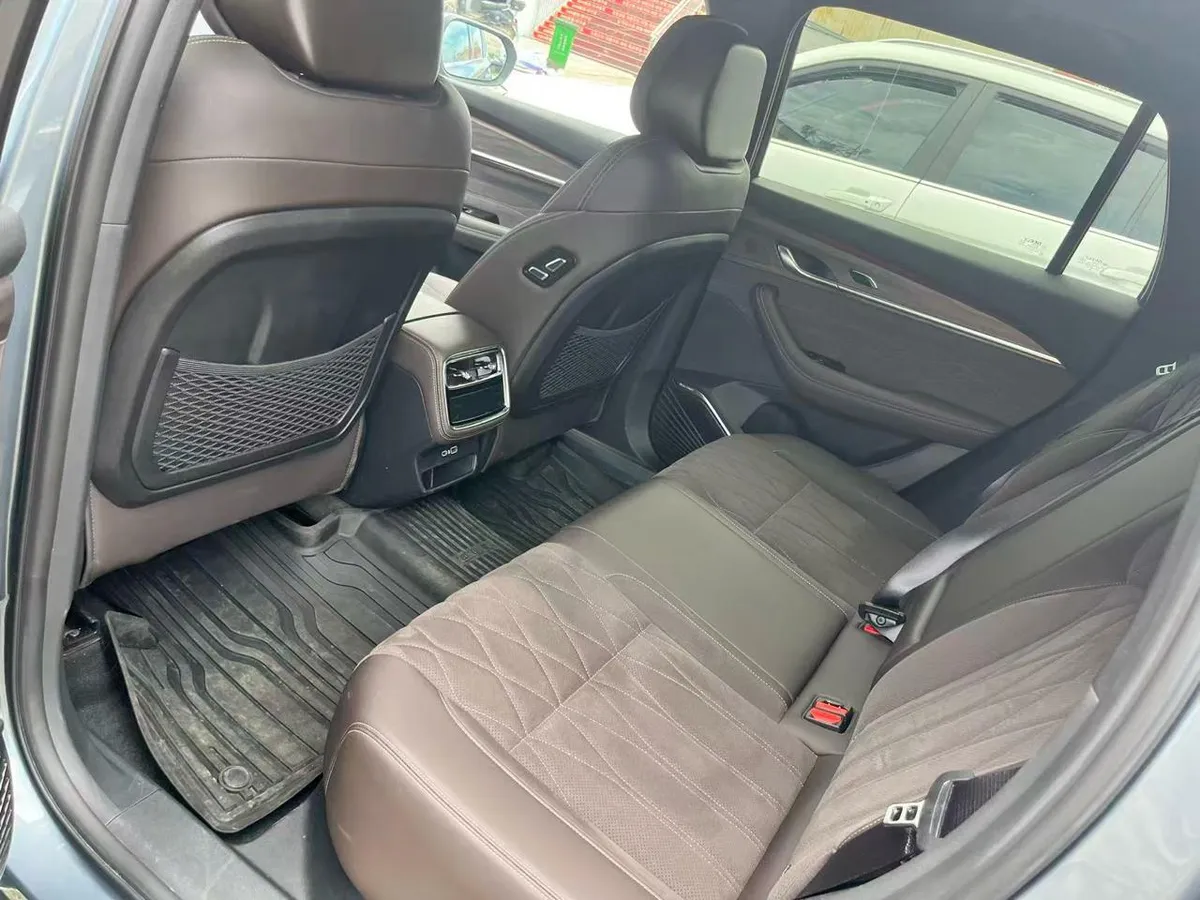 GEELY XINGYUE L 2025