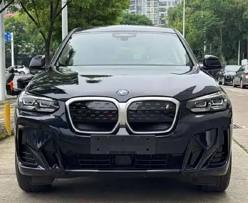 BMW IX3 2023