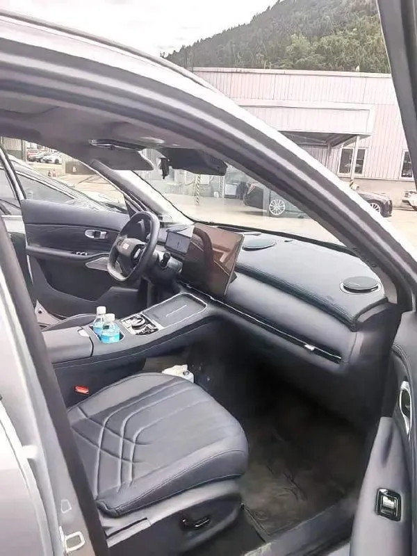 GEELY GALAXY STARSHIP 7 PHEV 2025