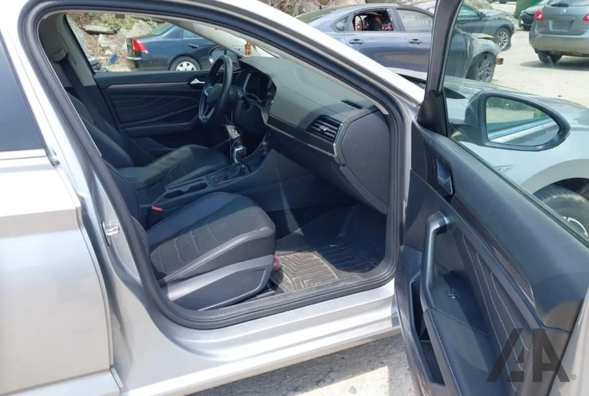 VOLKSWAGEN JETTA SEL 2022