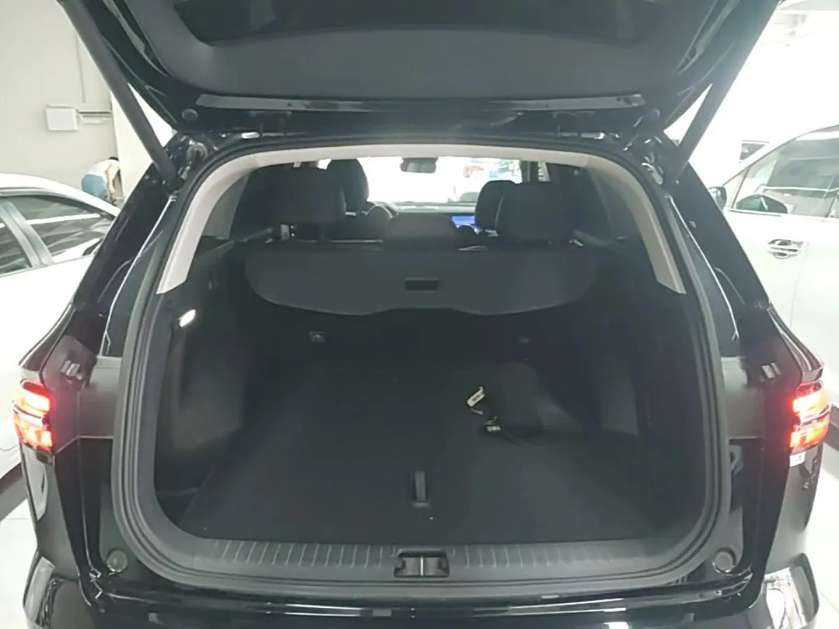 GEELY MONJARO 2023 MONJARO 2 2023