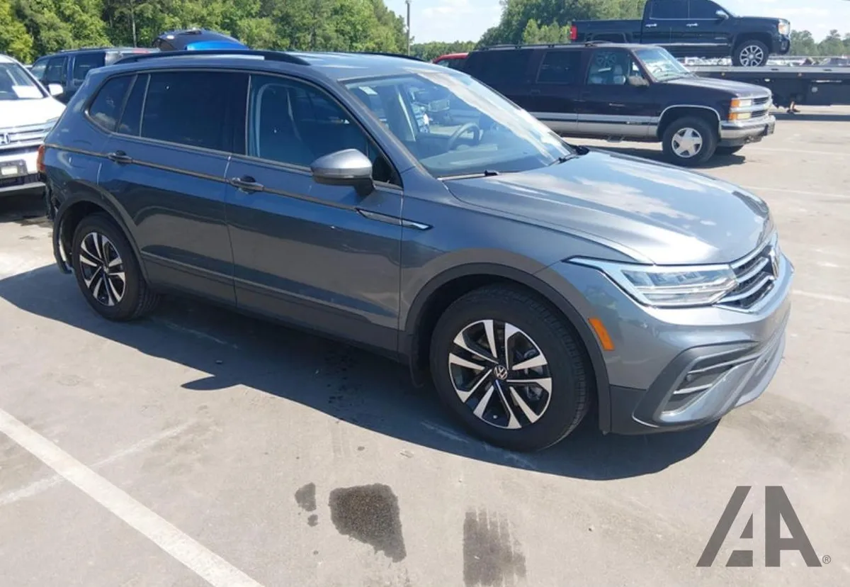 VOLKSWAGEN TIGUAN 2023