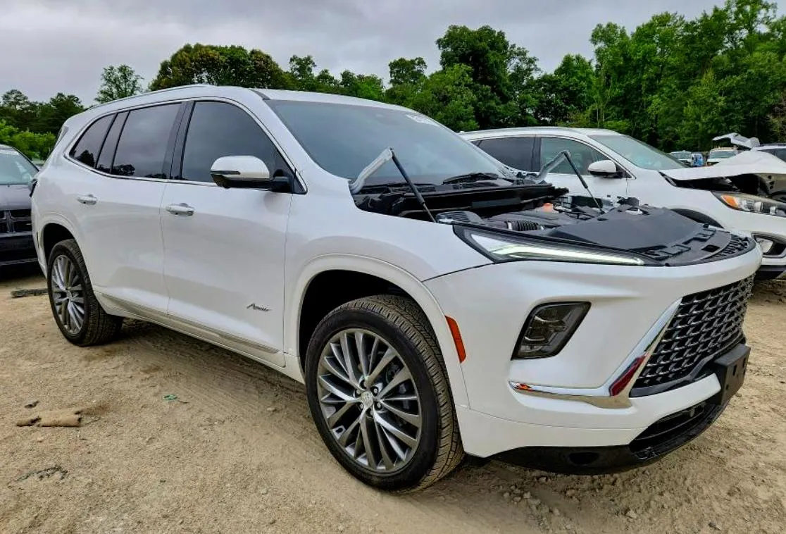 BUICK ENCLAVE AVENIR 2025