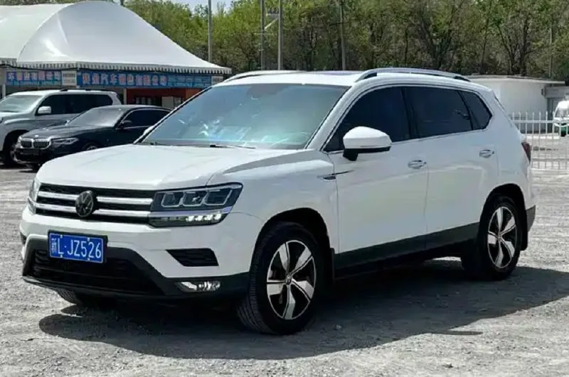 VOLKSWAGEN THARU 280TSI 2WD COMFORT 2022