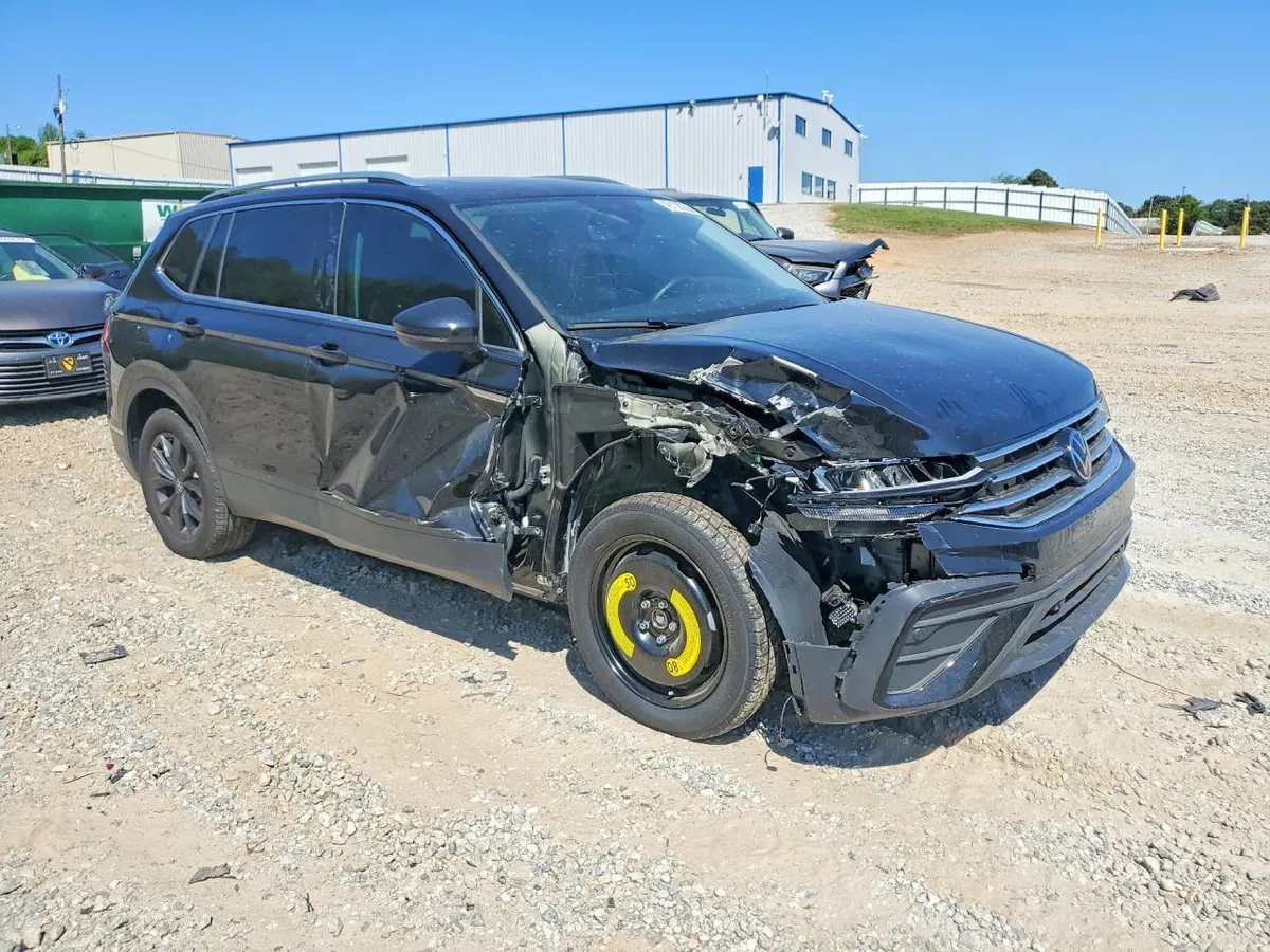 VOLKSWAGEN TIGUAN 08/2024 TIGUAN SE 08/2024 2024