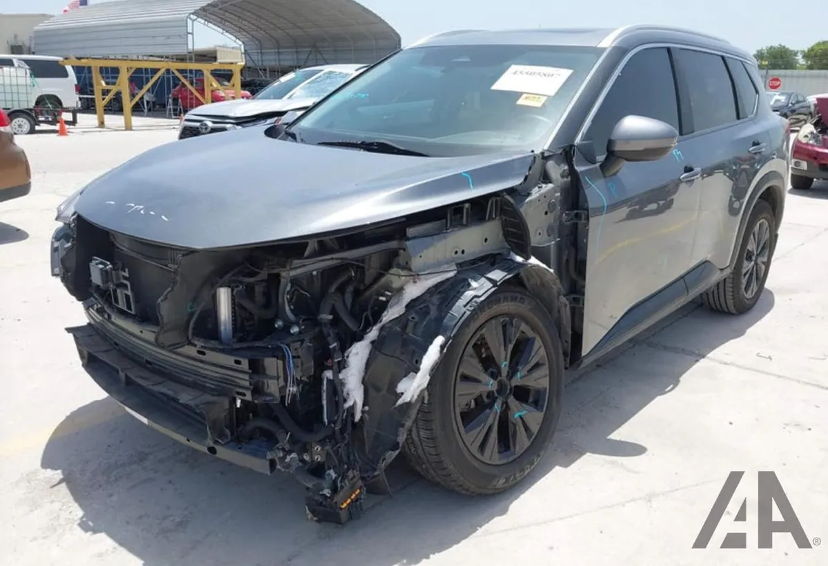 NISSAN ROGUE SV FWD 2023