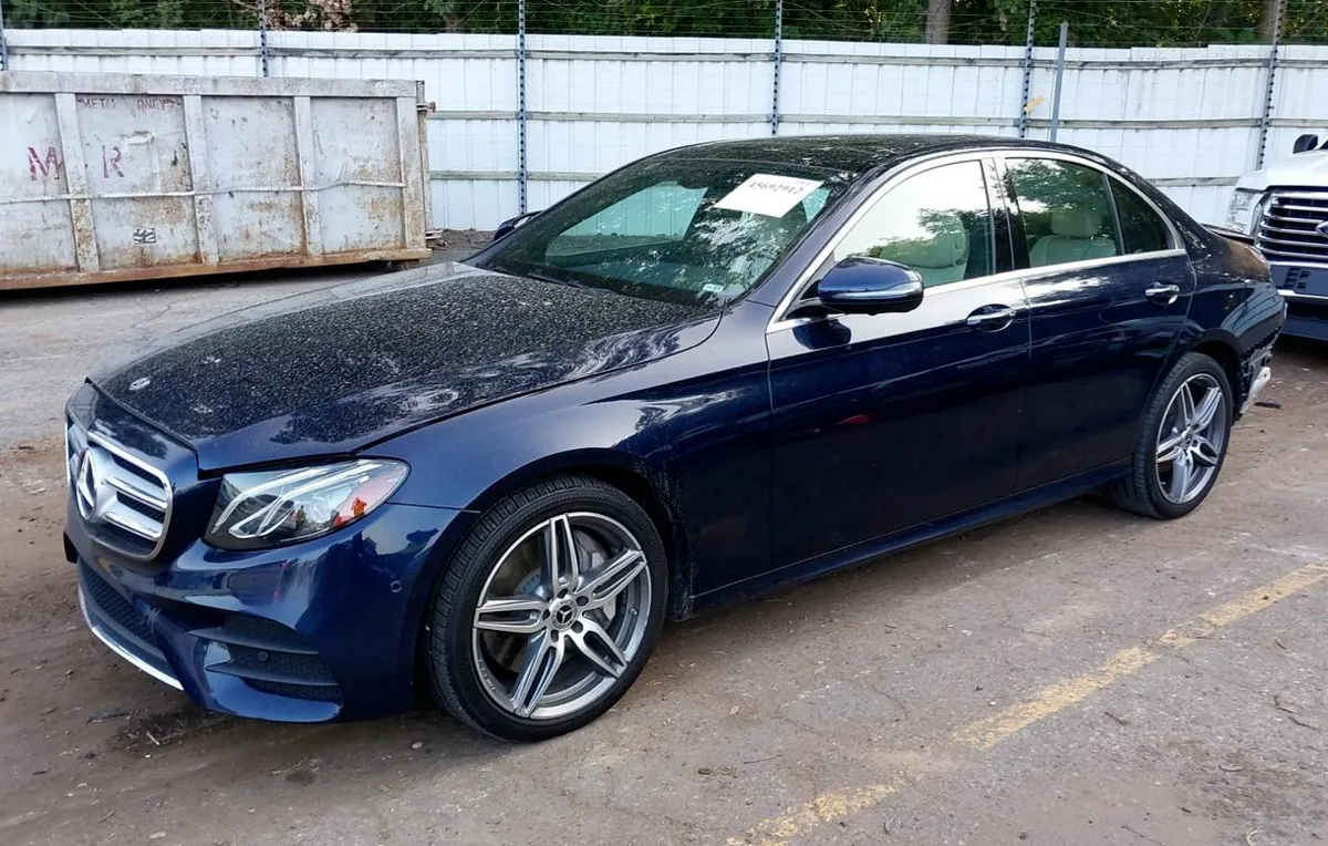 MERCEDES-BENZ E-CLASS E 300 2019