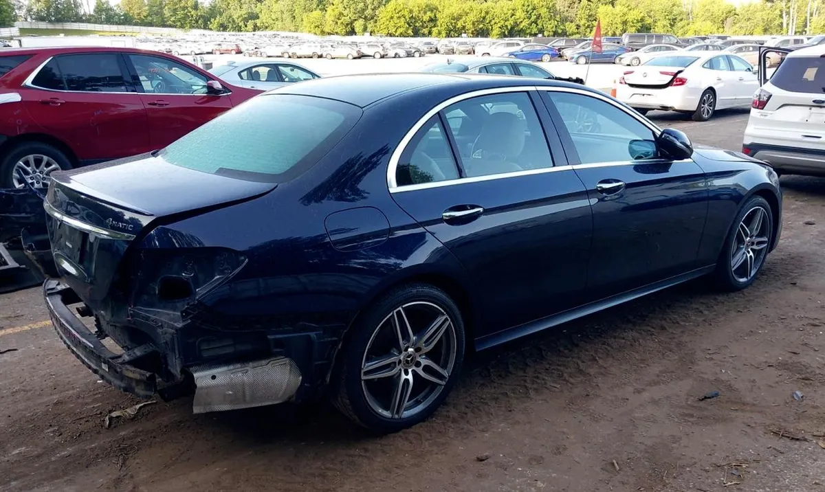MERCEDES-BENZ E-CLASS E 300 2019