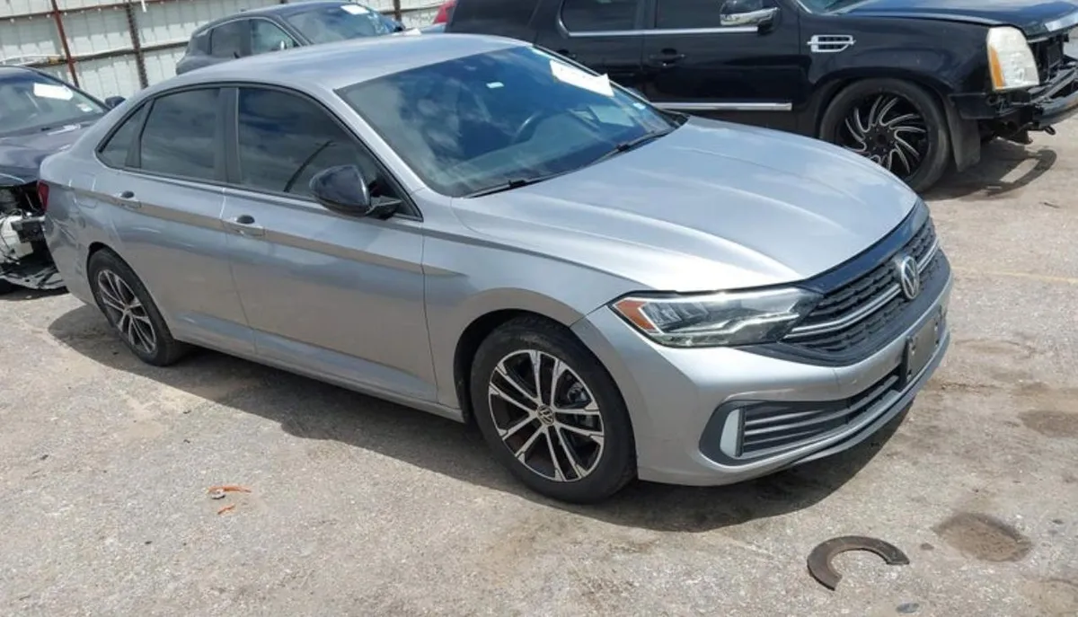 VOLKSWAGEN JETTA 2022