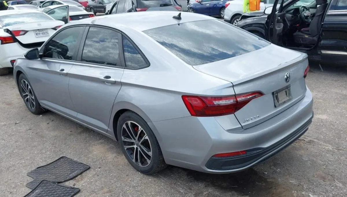 VOLKSWAGEN JETTA 2022