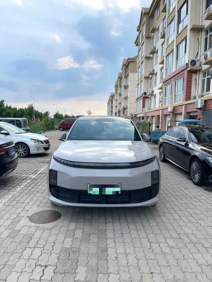 LI AUTO L6 2024 L6 PRO AUTOMATIC 2024