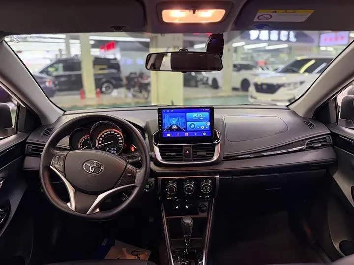 TOYOTA YARIS L YARIS X LUXURY 2022