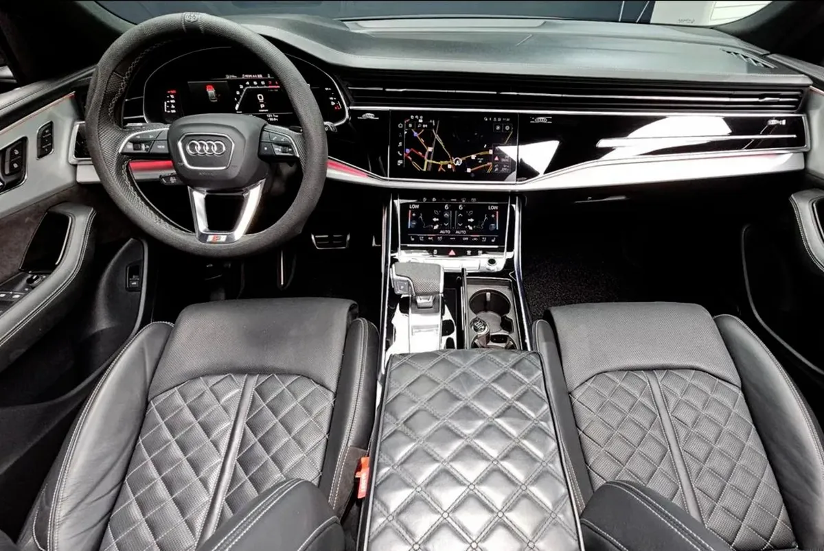 AUDI Q8 PREMIUM 2022