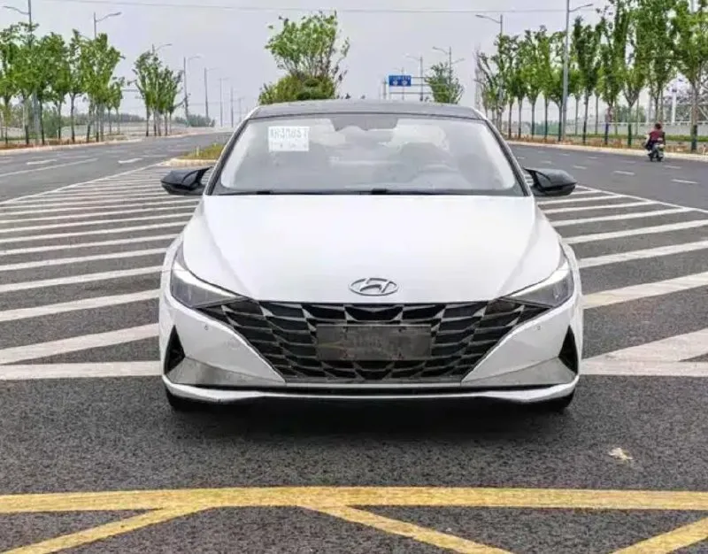 HYUNDAI ELANTRA ELITE 2021