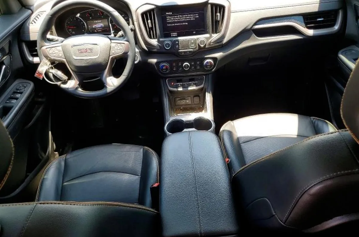GMC TERRAIN AT4 2024