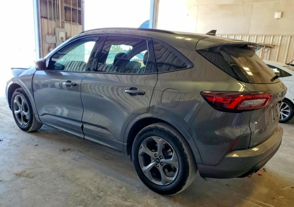 FORD ESCAPE ST LINE 2024