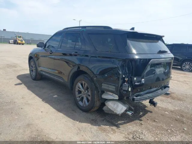 FORD EXPLORER XLT 2022