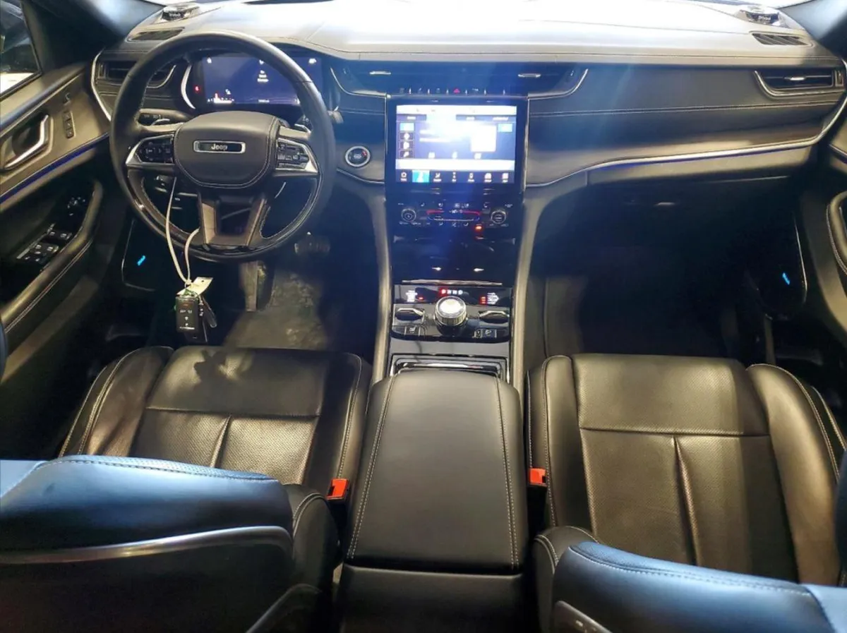 JEEP GRAND CHEROKEE OVERLAND 2022