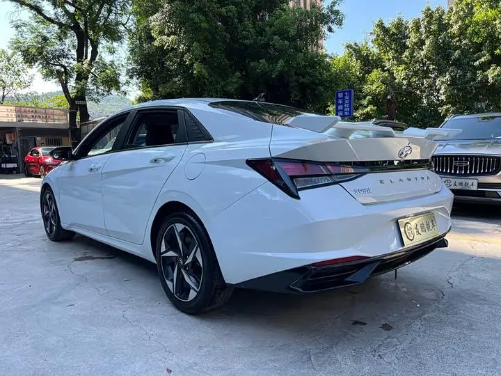 HYUNDAI ELANTRA ELITE 2022