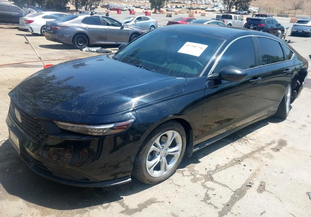 HONDA ACCORD LX 2024
