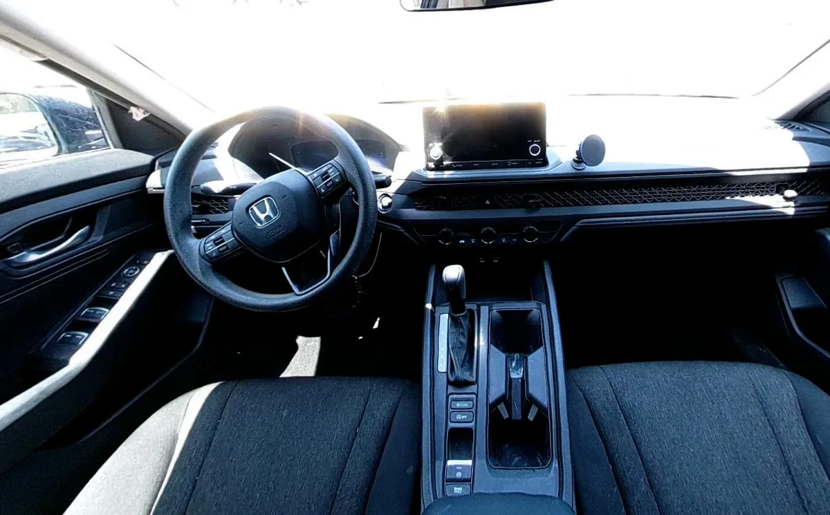 HONDA ACCORD LX 2024