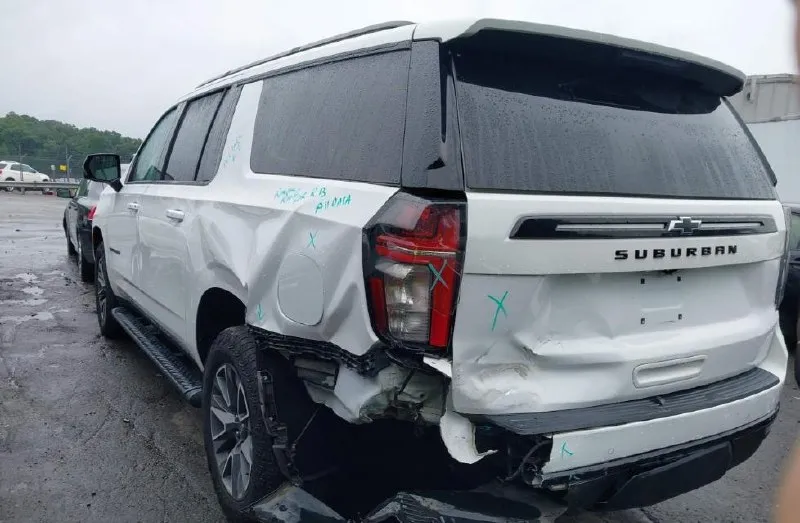 CHEVROLET SUBURBAN Z71 4WD 2023