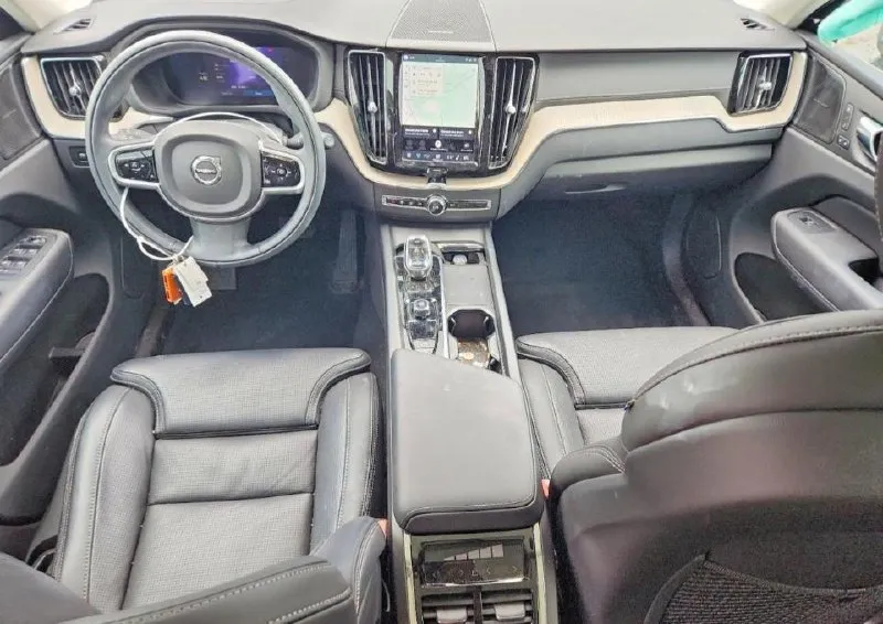 VOLVO XC60 B5 INSCRIPTION AWD 2022
