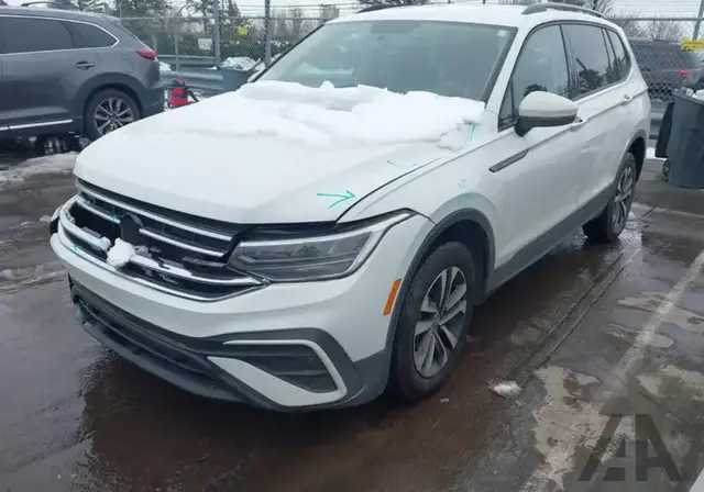 VOLKSWAGEN TIGUAN 2022