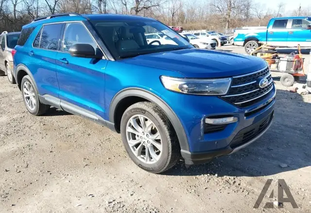FORD EXPLORER XLT 2022