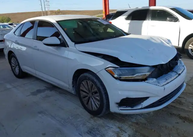 VOLKSWAGEN JETTA 2019