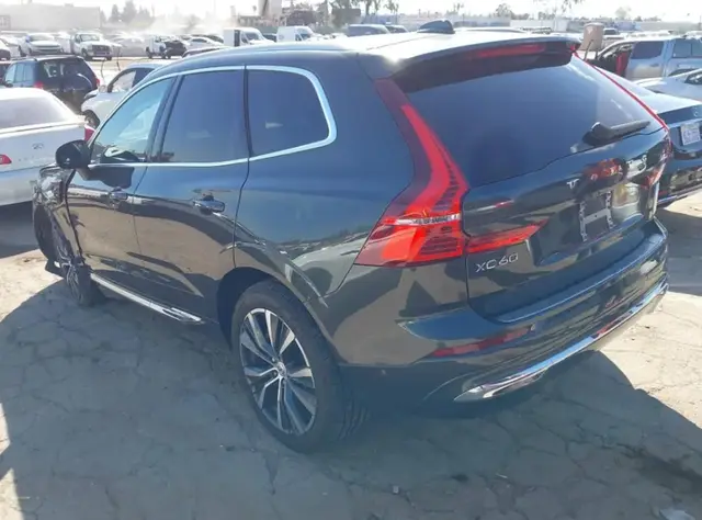 VOLVO XC60 RECHARGE PLUG-IN HYBRID 2022