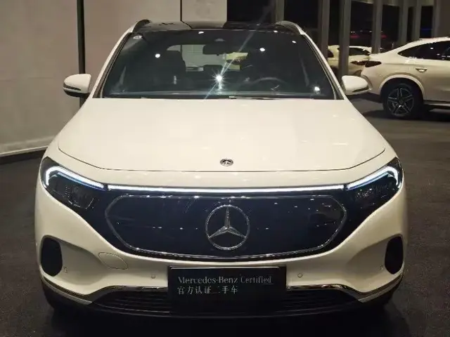 MERCEDES-BENZ EQA 260 2023