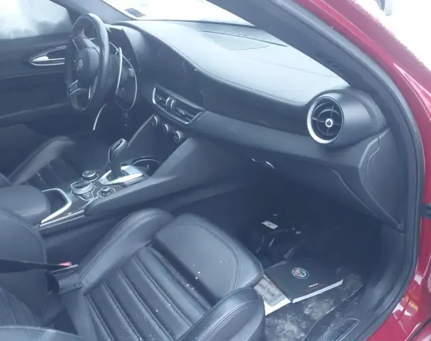 ALFA ROMEO GIULIA QUADRIFOGLIO RWD 2022