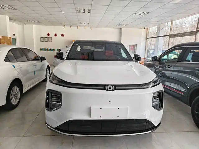 CHANGAN QIYUAN Q07 215 FLAGSHIP 2025