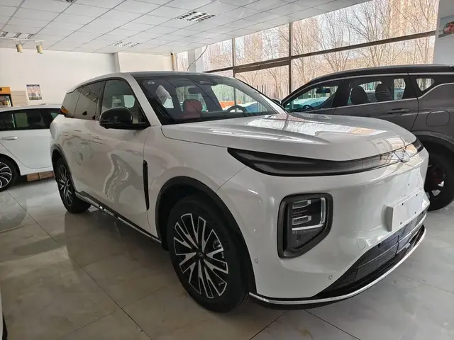 CHANGAN QIYUAN Q07 215 FLAGSHIP 2025