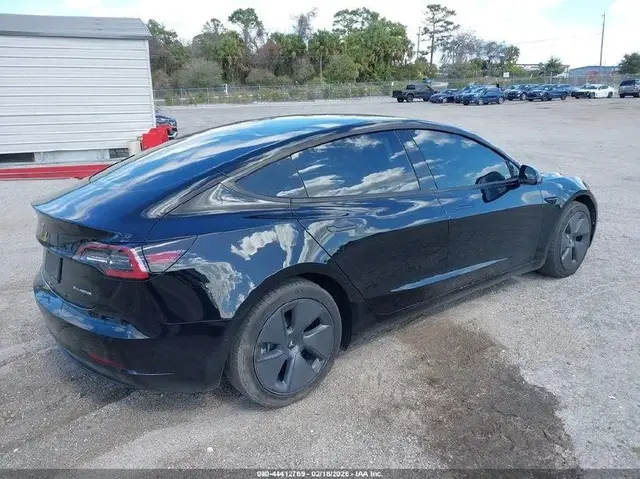 TESLA MODEL 3 LONG RANGE 2022