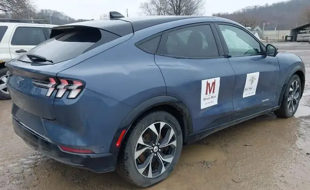 FORD MUSTANG MACH-E PREMIUM 2021