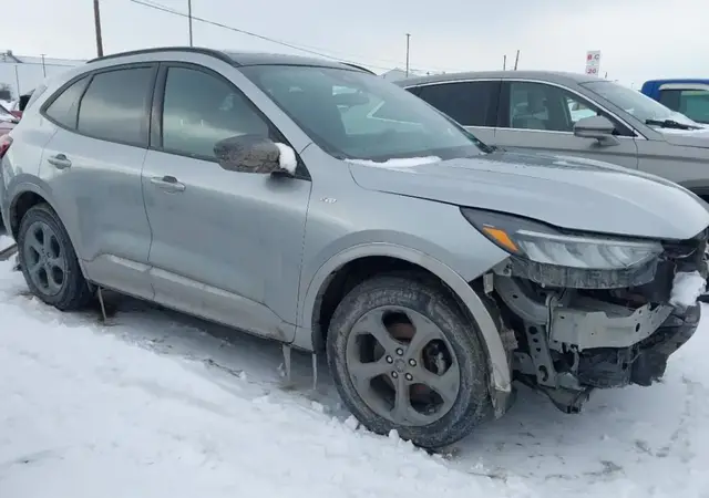 FORD ESCAPE ST-LINE 2024
