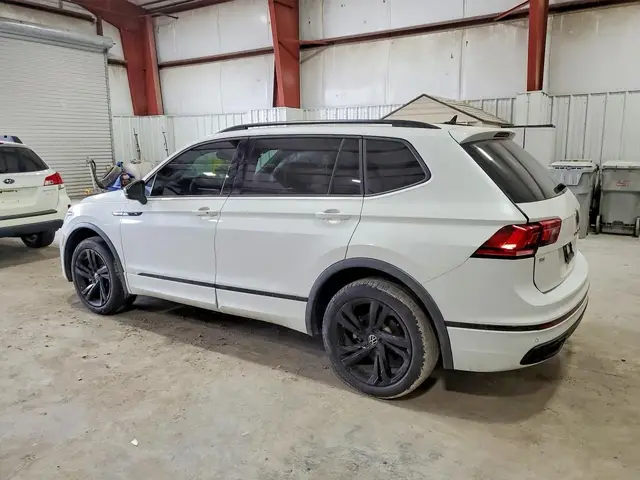 VOLKSWAGEN TIGUAN SE R-LINE BLACK 2023